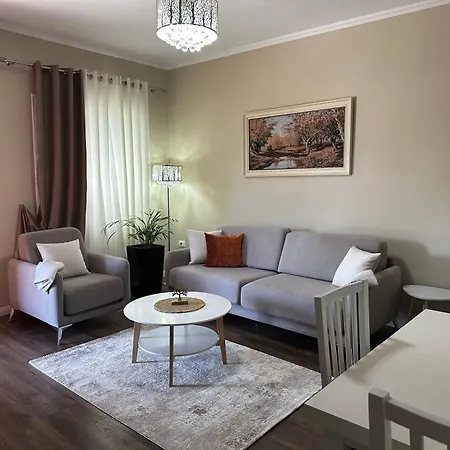 Apartment Casa Di Besarb Shkodra