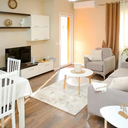 شقة Casa Di Besarb *